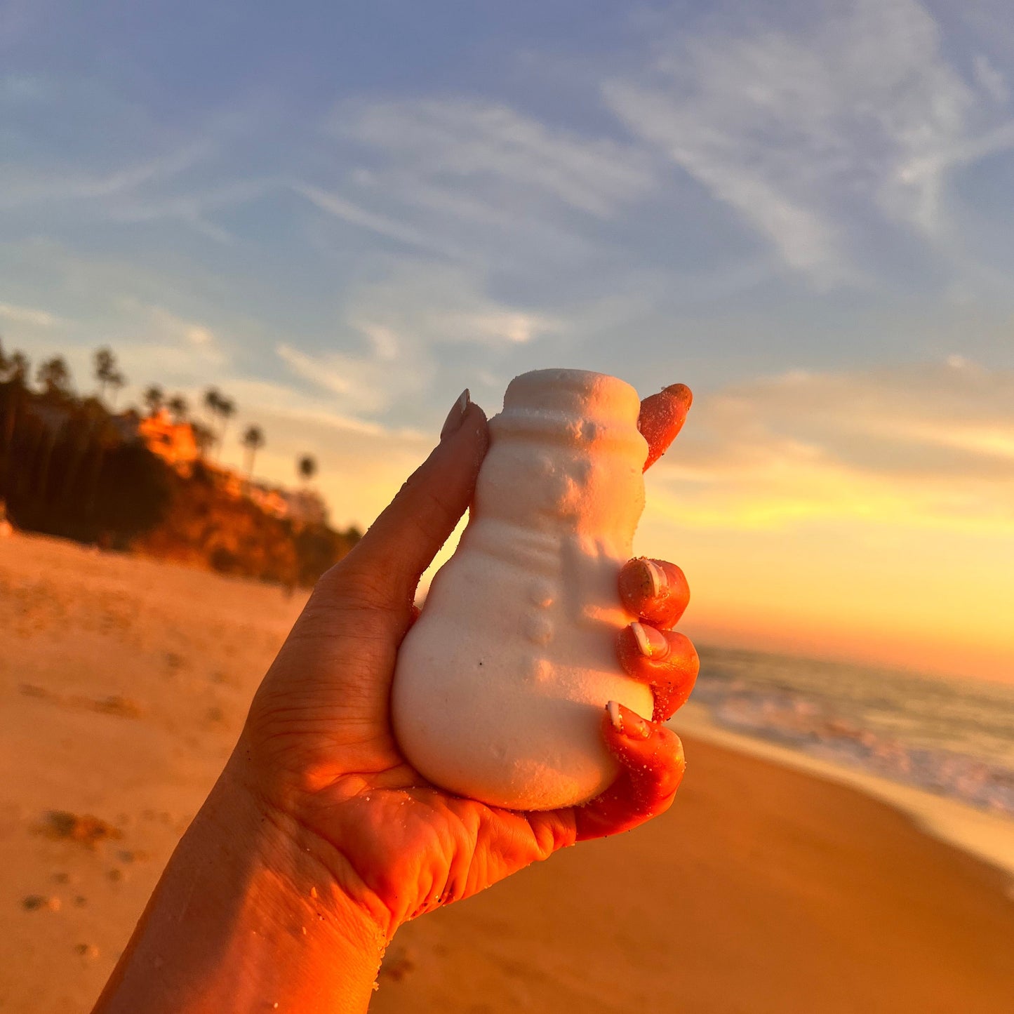 Winter in Cali Snowman Bathbomb - Chasin' Unicorns