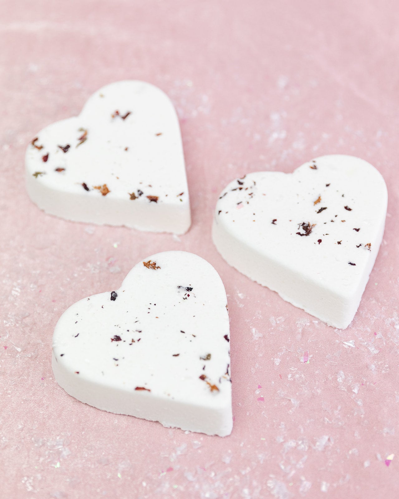 Tainted Love Heart Bath Bomb - Chasin' Unicorns